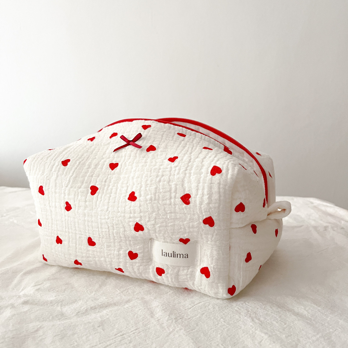Amour Makeup Bag